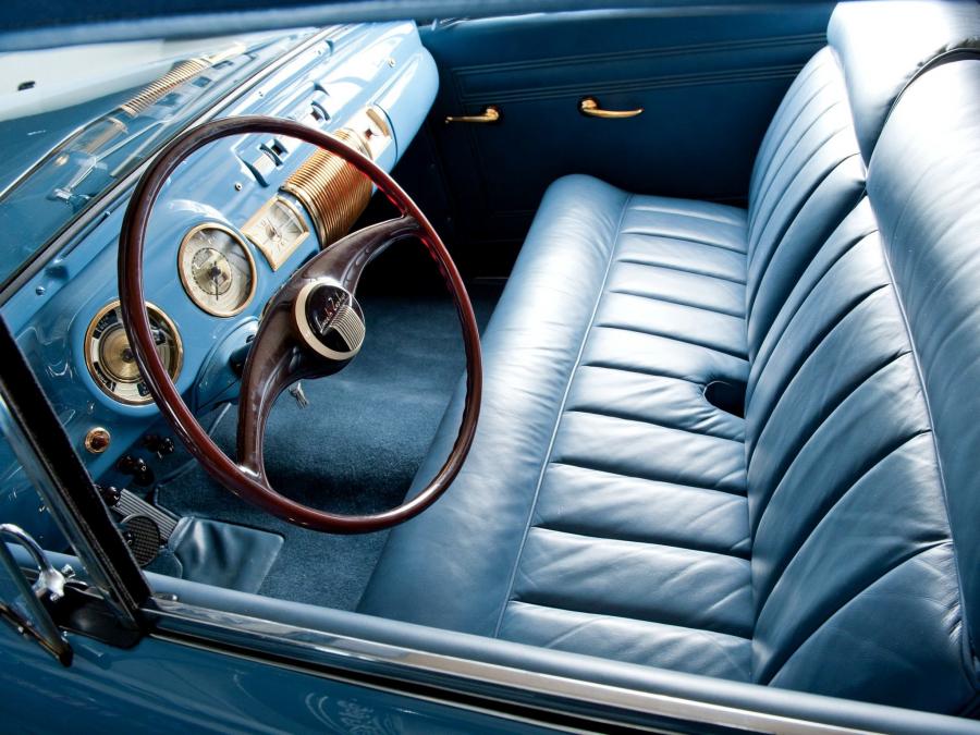  Lincoln Zephyr Continental Cabriolet 1939 года  (фото 14 из 16)